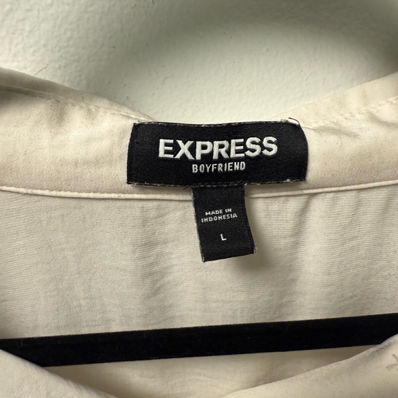 Express Off-White Boyfriend Shirt - Picture 3 of 3